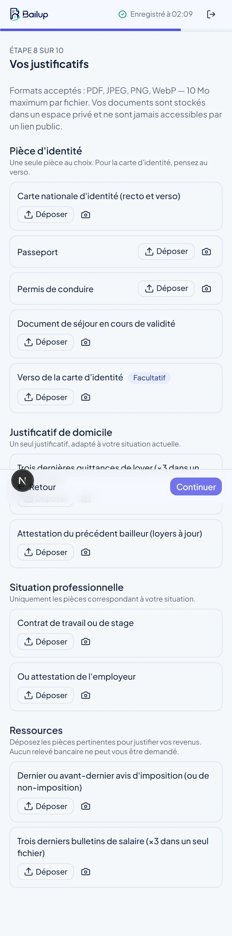 Étape Vos justificatifs sur mobile : emplacements de dépôt adaptés — pièce d'identité, justificatif de domicile, situation professionnelle, ressources